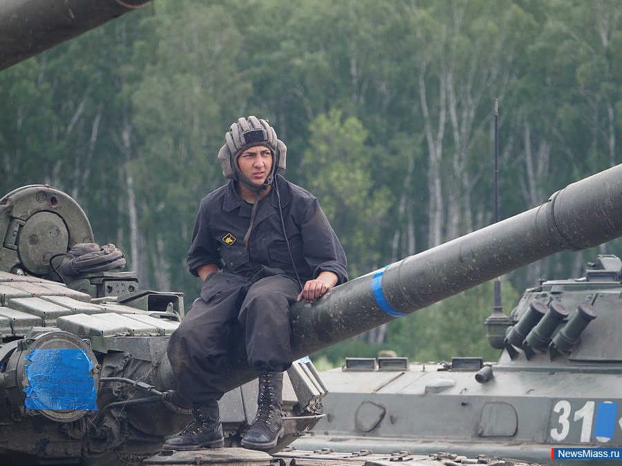 � ������� � ������� ��������. � ������������� ������ ������ ������-���������� ���� "����-4"