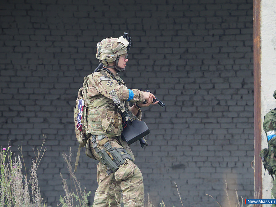 � ������� � ������� ��������. � ������������� ������ ������ ������-���������� ���� "����-4"