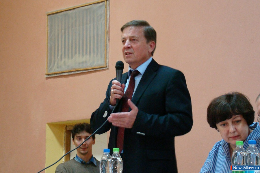 " -   ".      " -   "