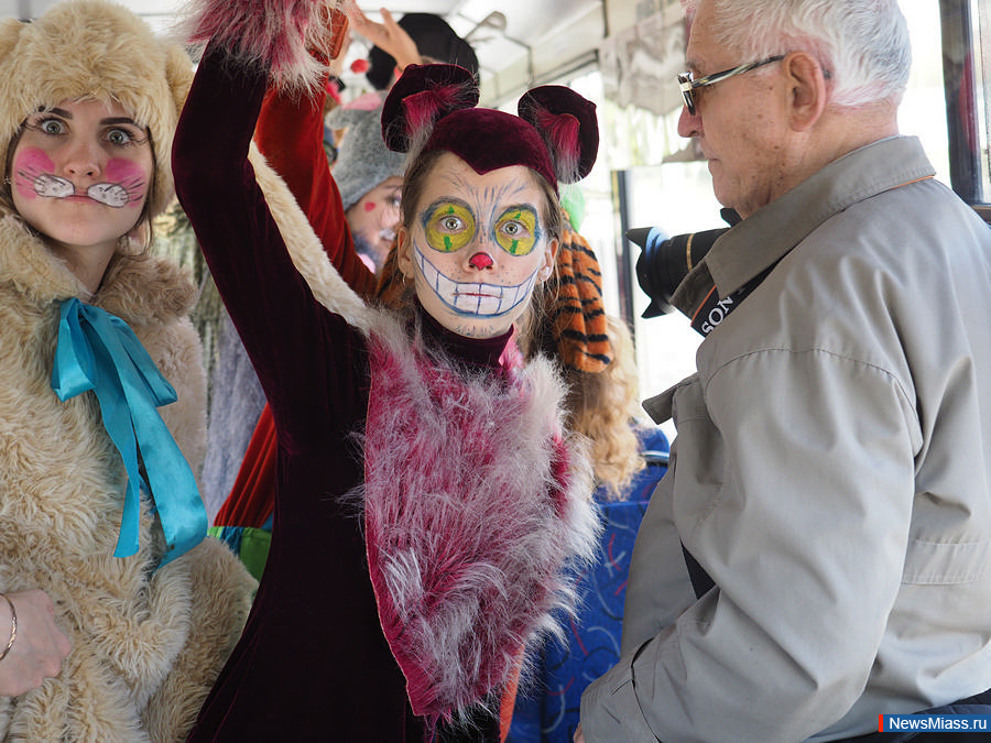  "".          "-2018"