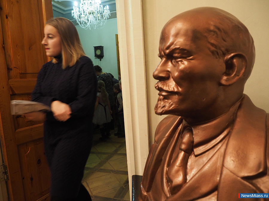 "��� ����� � �����". "����� ��� ����� � �����": � ��������� ������������� ����� ������ ������ "���� � �����"