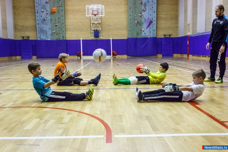   2018    .            .     