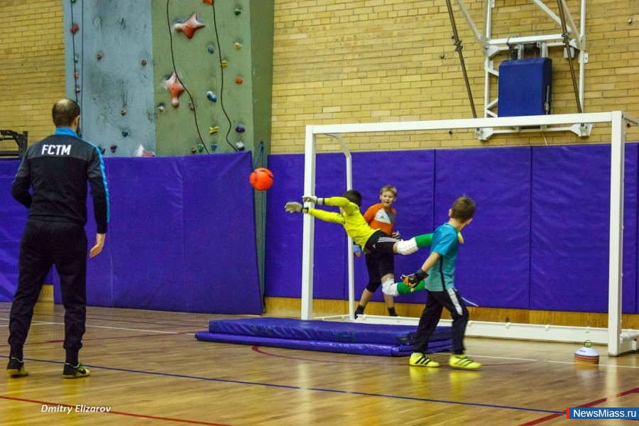   2018    .            .     