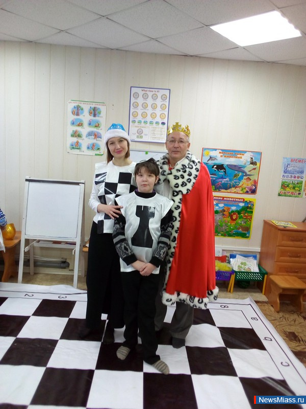  ,  "".   ,    " ",  "  "