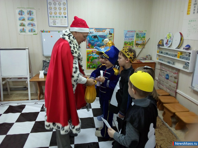  ,  "".   ,    " ",  "  "