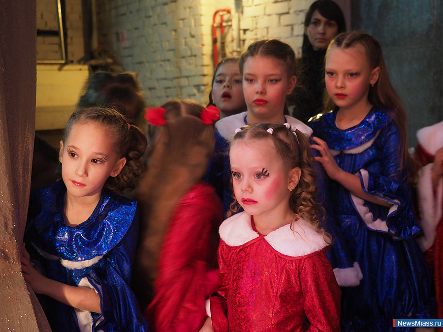 ",  !".    -    "" -    