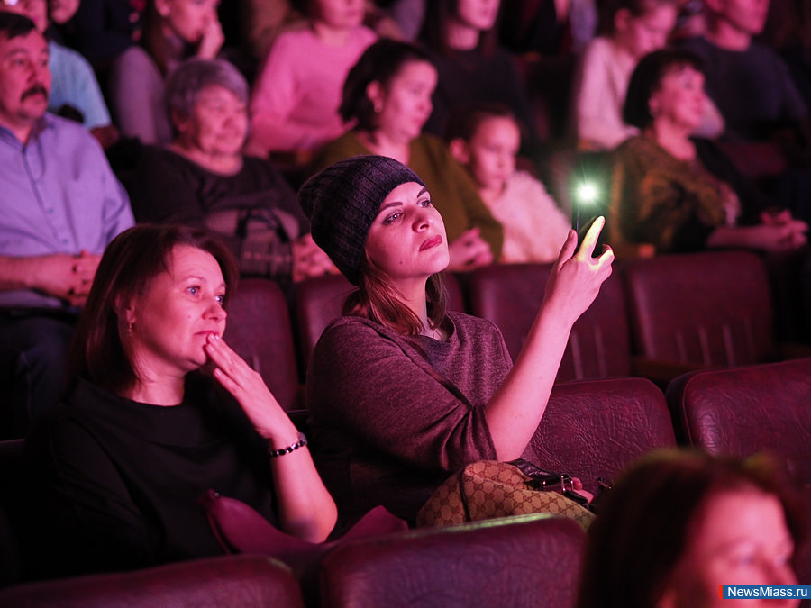 ",  !".    -    "" -    