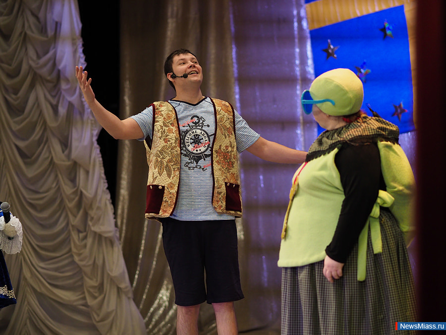 ",  !".    -    "" -    