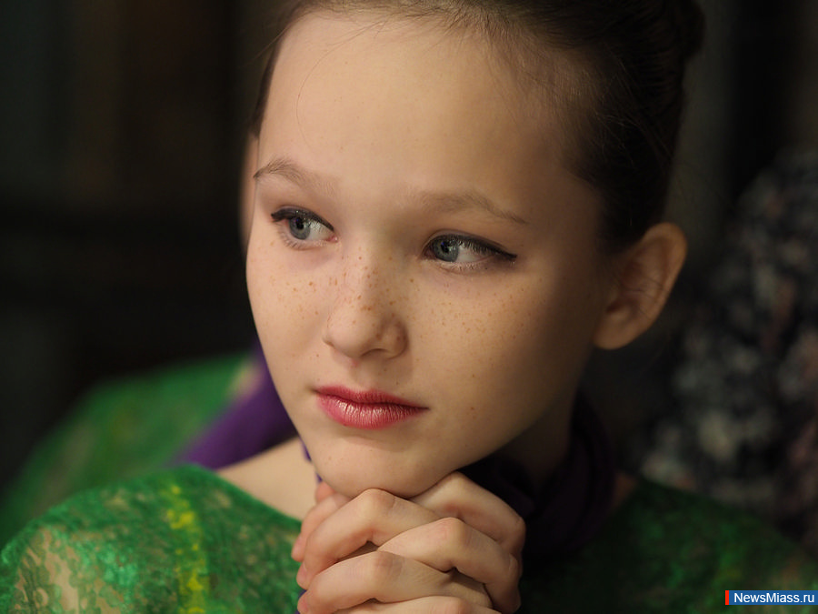 ",  !".    -    "" -    