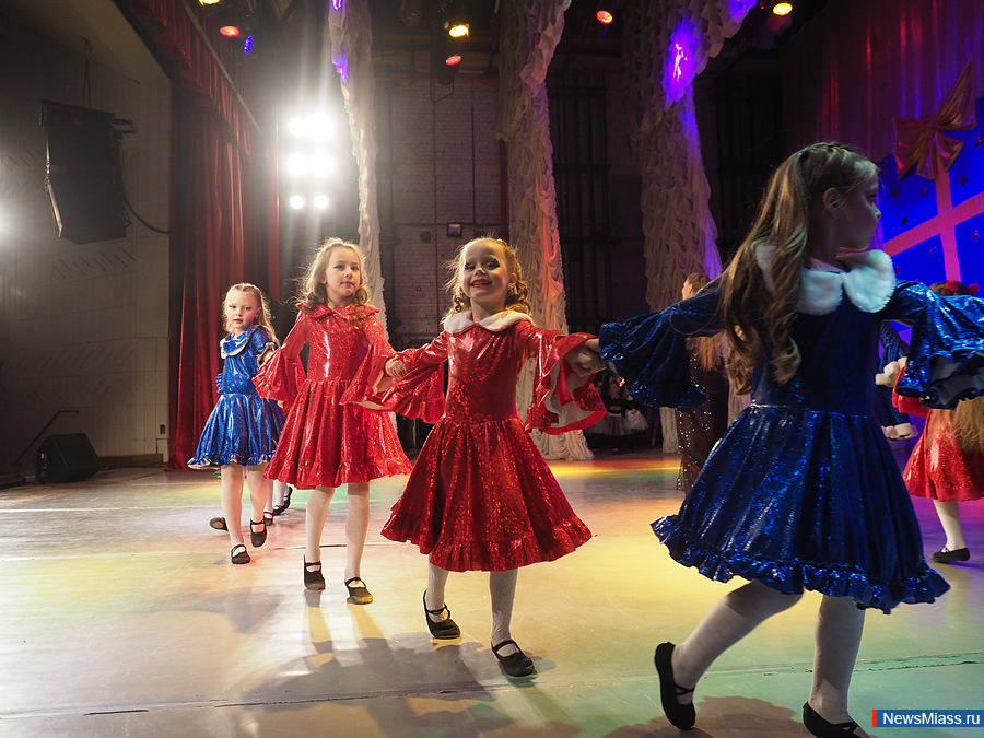 ",  !".    -    "" -    