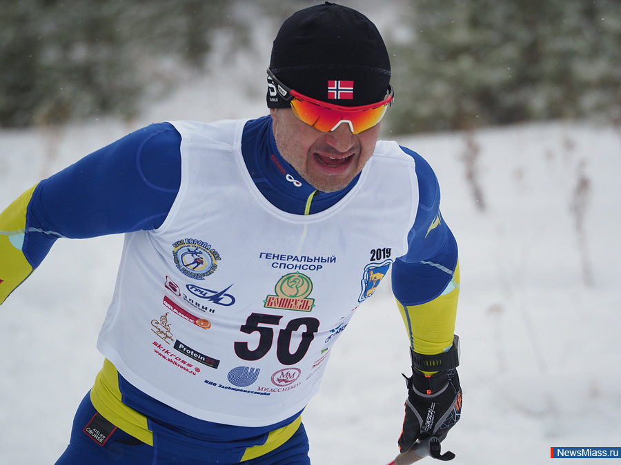 � ������ � �������. � ������ ������ 50-�� ��������� ������ ������������ "����-������-����"