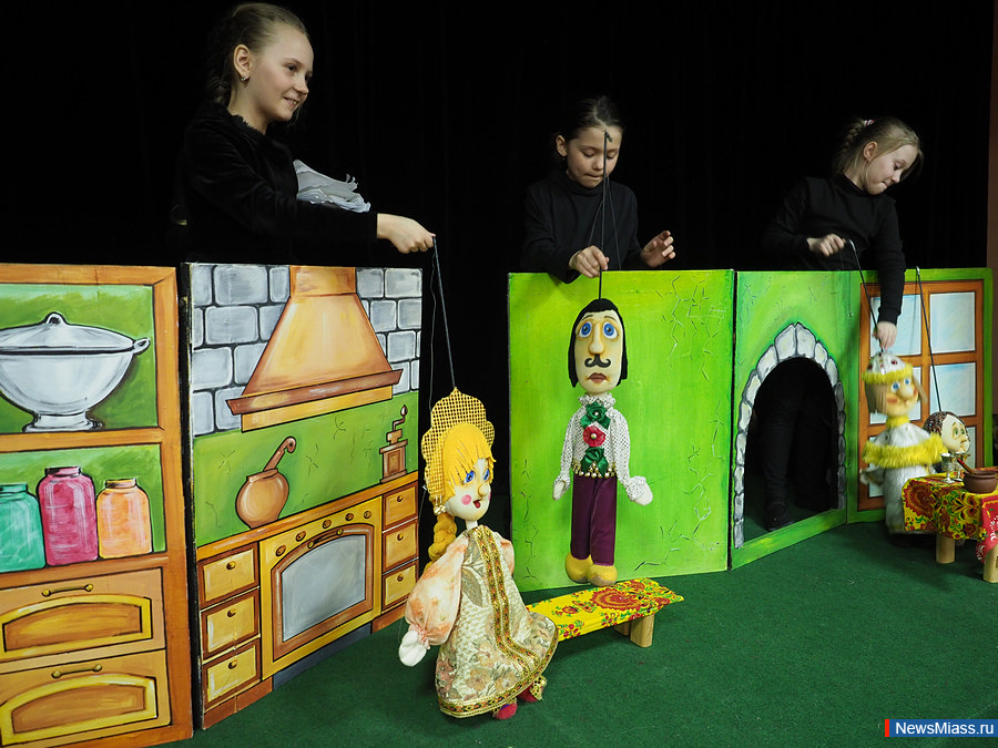  " " -   .   ""       ""