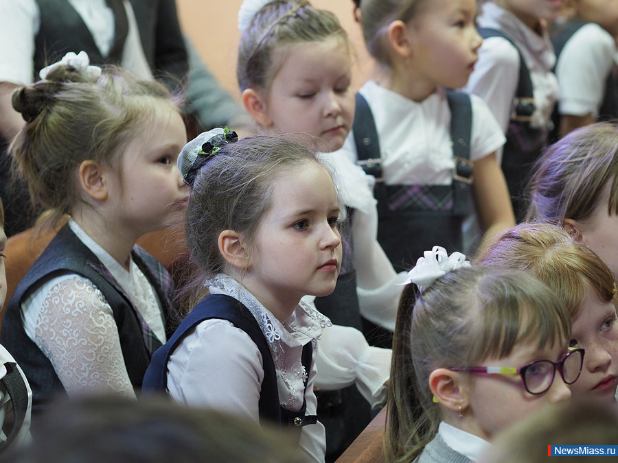  " " -   .   ""       ""