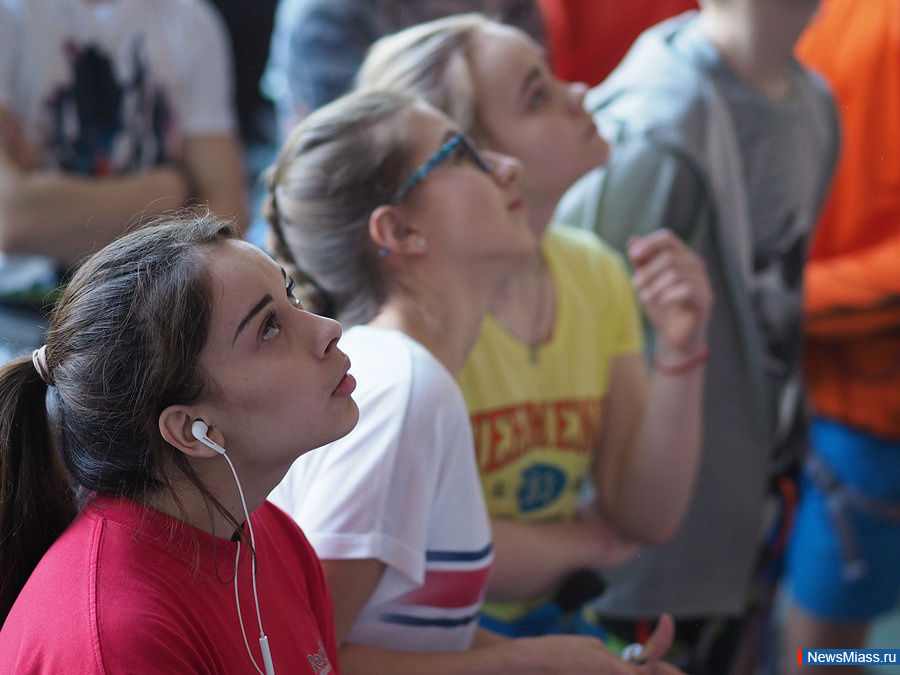 ������ � ��������, � ���������. � ������ ������ �������� ���������� ������ �� ������������, ������������ �� ��� ������������