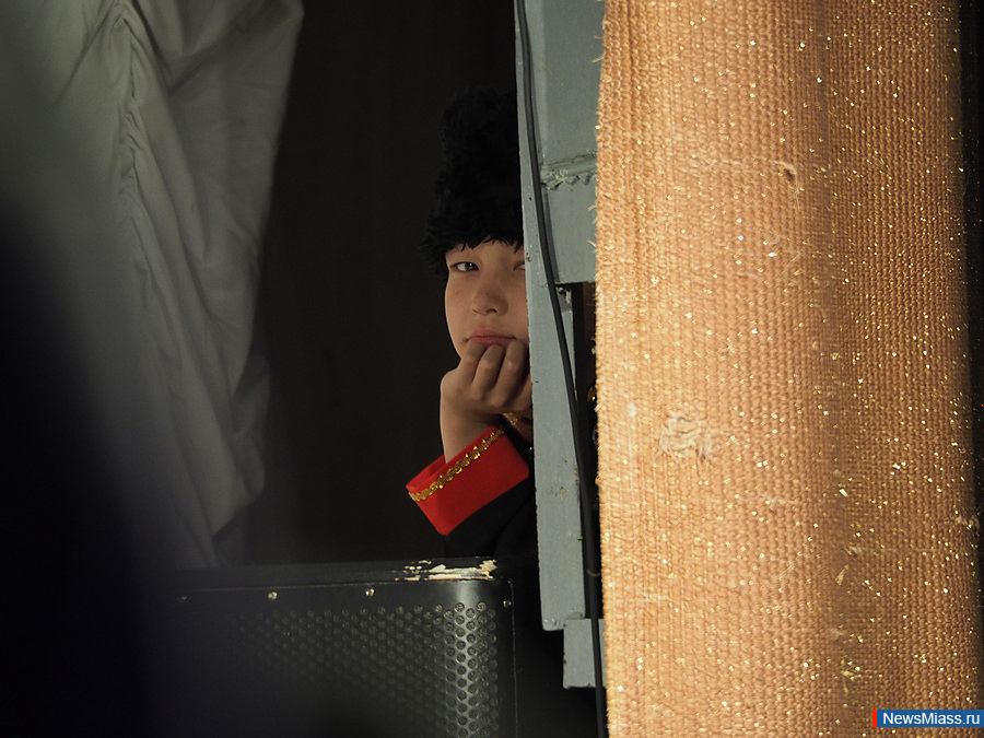 " " -    .         ""