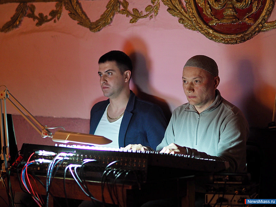 "����� �������". � ������ ������ ���������� ��� �������� ������-�������������� � ���������� �����