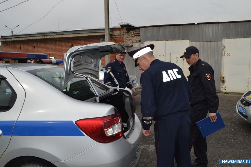  -  .         -   100 