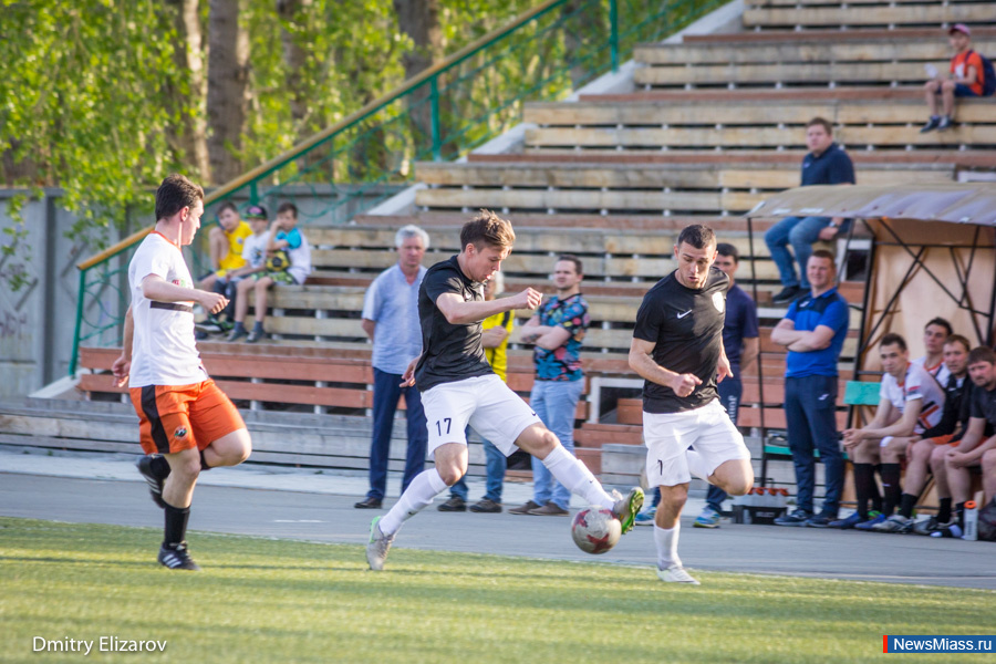 ������ ������ �����. "����������" ���������� �������� ������� "�����" �� ������ � �������