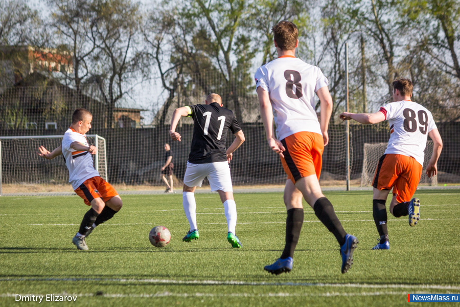 ������ ������ �����. "����������" ���������� �������� ������� "�����" �� ������ � �������