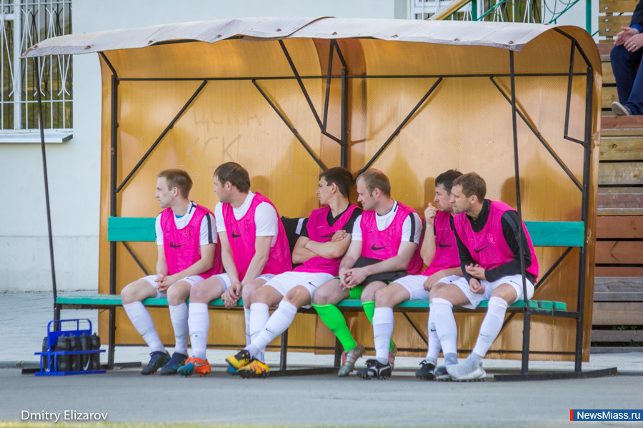 ������ ������ �����. "����������" ���������� �������� ������� "�����" �� ������ � �������