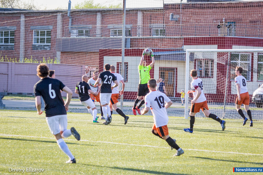 ������ ������ �����. "����������" ���������� �������� ������� "�����" �� ������ � �������