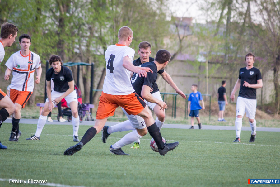 ������ ������ �����. "����������" ���������� �������� ������� "�����" �� ������ � �������