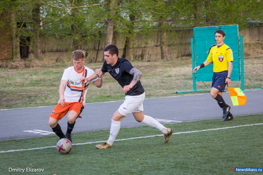 ������ ������ �����. "����������" ���������� �������� ������� "�����" �� ������ � �������