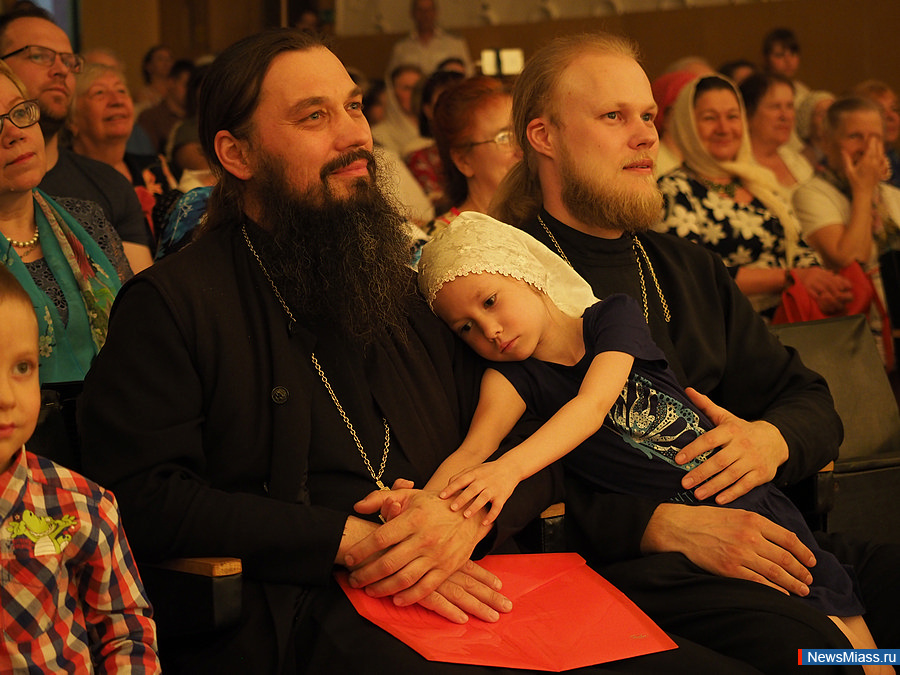 "���������" �������� ��� �������. �� ����� �� "���������" ��������� ��������� ���������� ���������