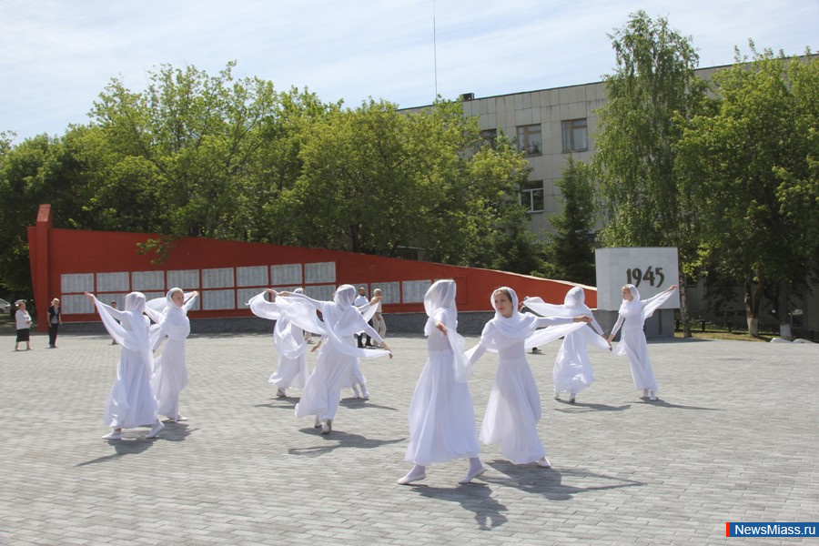 "���� ���� ������!..". ������������ ������-�������, ������������ ��� ������ � ������, ������ � ������ ������