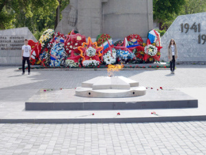 � ������ � ����������