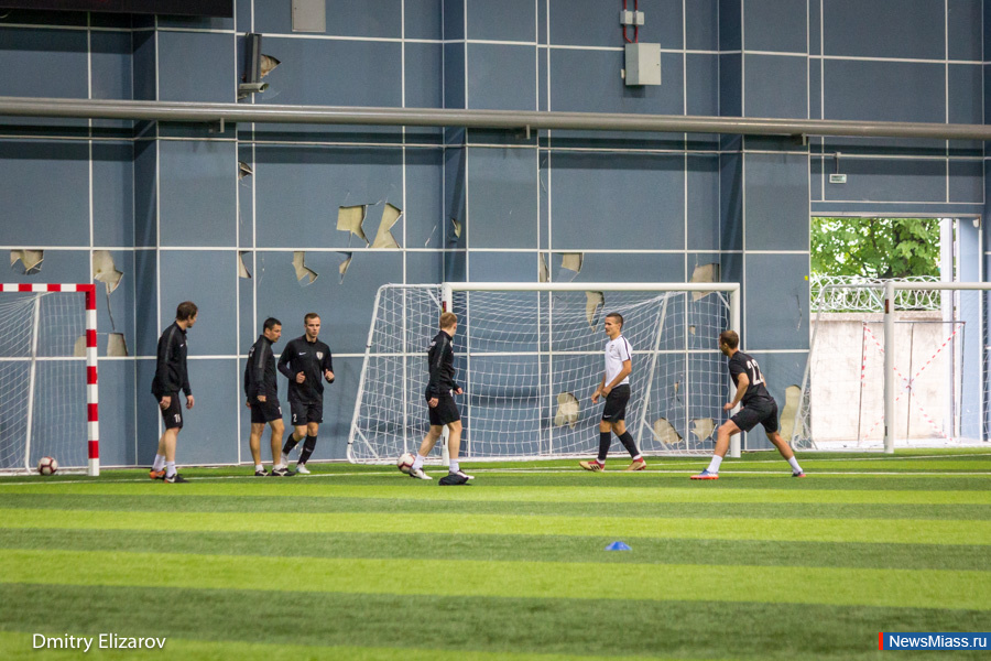    .          1:5    ""