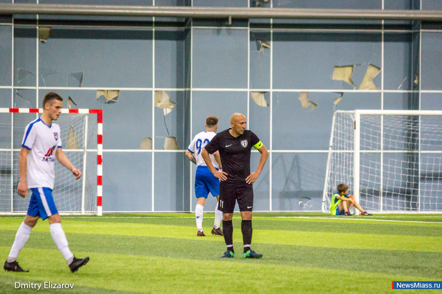    .          1:5    ""