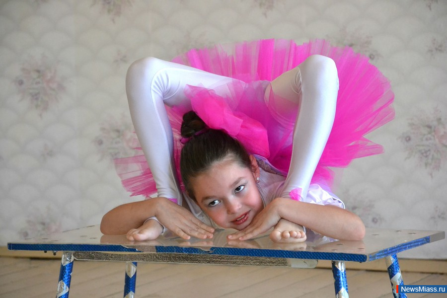  -  !.  "" (  "",   En + Group)     