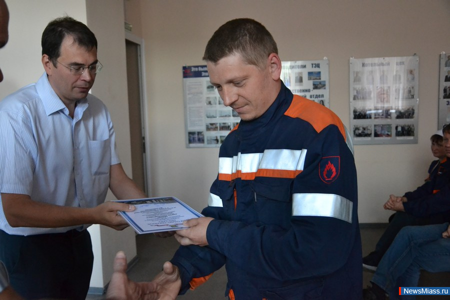  -  !.  "" (  "",   En + Group)     