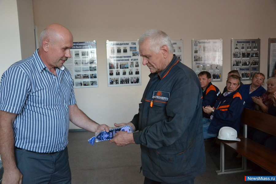  -  !.  "" (  "",   En + Group)     