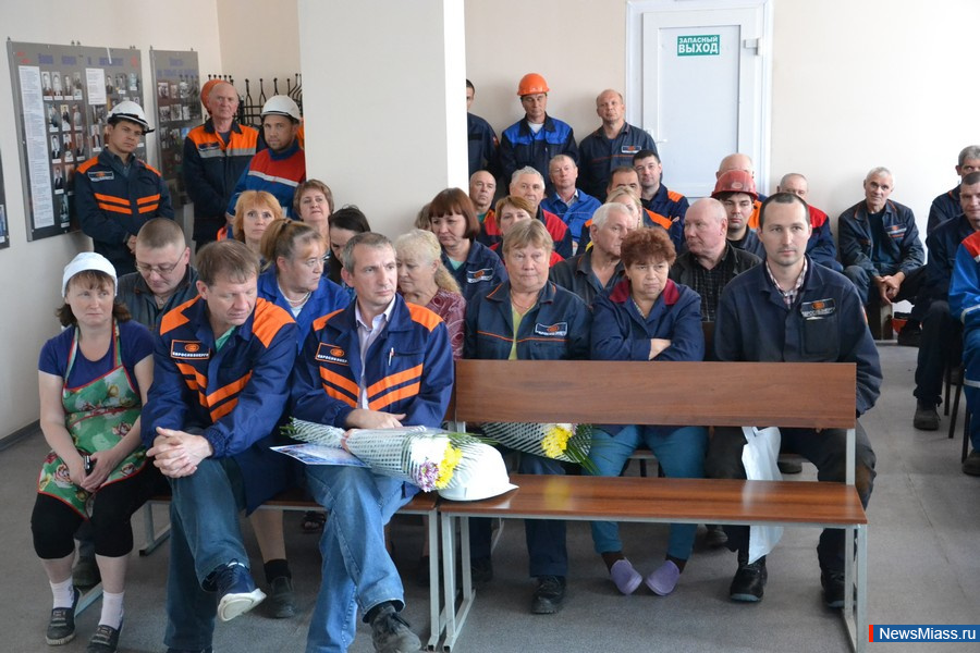  -  !.  "" (  "",   En + Group)     