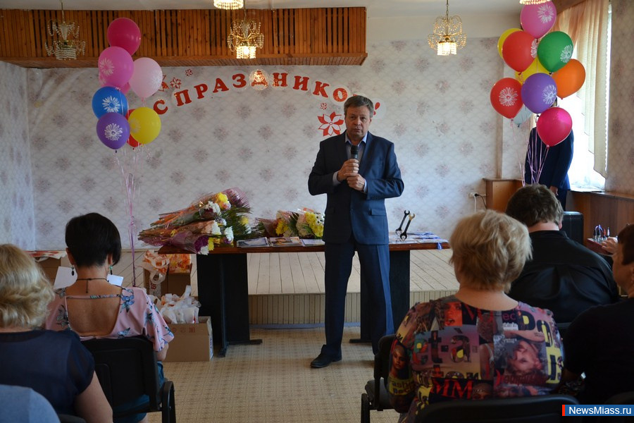  -  !.  "" (  "",   En + Group)     