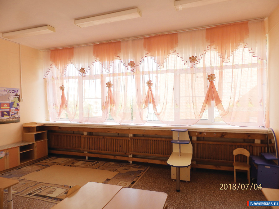   .       5,       "Ҹ "