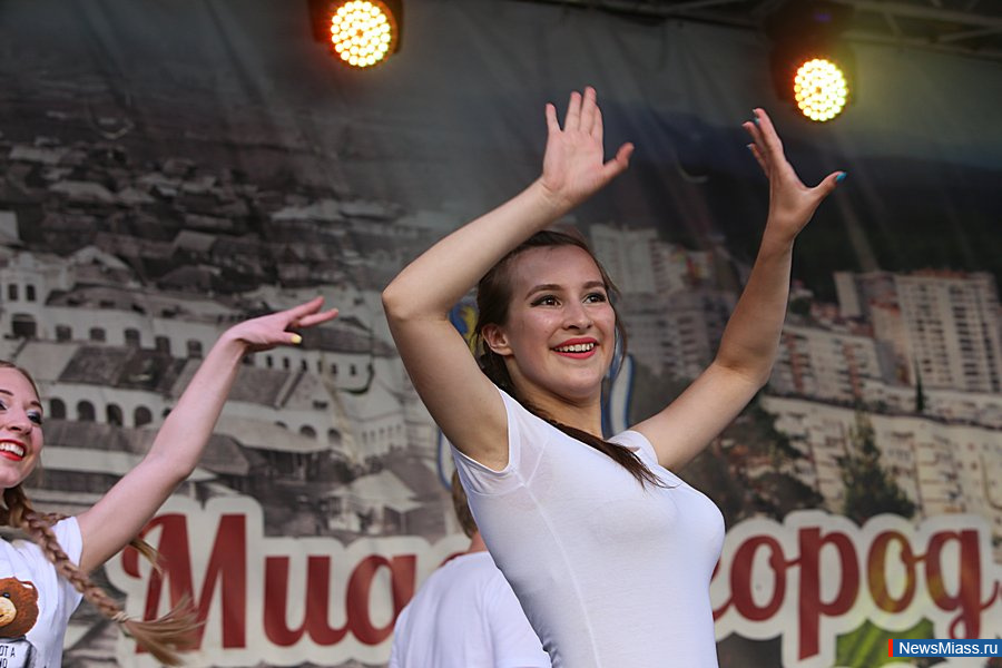 ����������� ������������. ������������ 60-����� ���������� ����������� ����� ��������� � ����������� �������