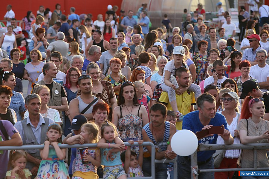 ����������� ������������. ������������ 60-����� ���������� ����������� ����� ��������� � ����������� �������