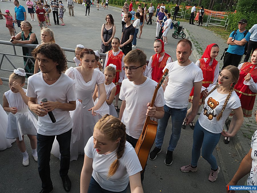 ����������� ������������. ������������ 60-����� ���������� ����������� ����� ��������� � ����������� �������