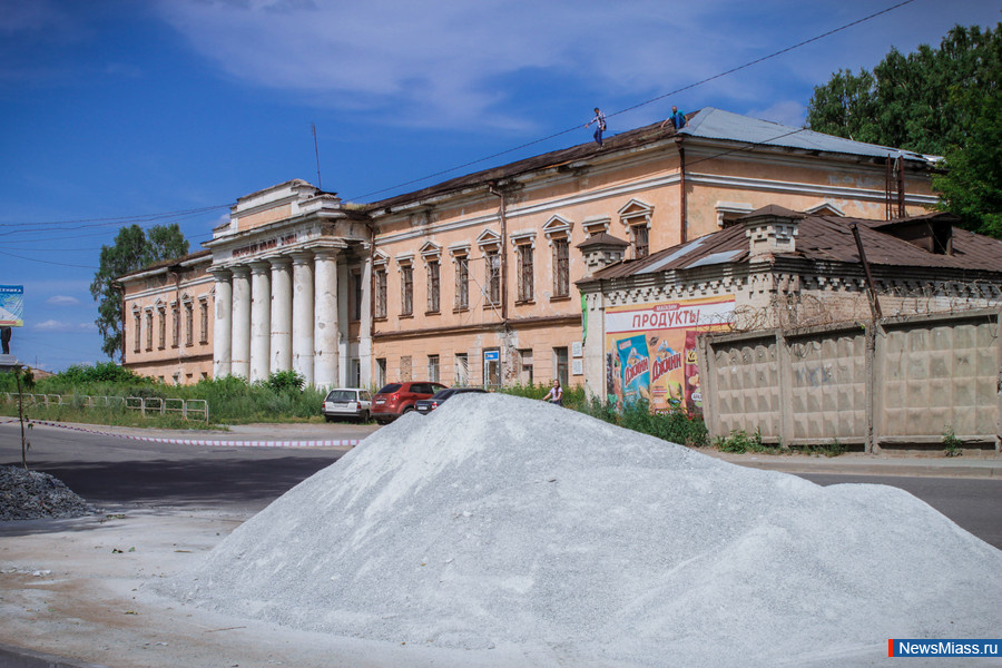 ��������� �� �����. �������� ������ ���������������� ��������������� ����� ����� ������ � ������ ��� ���������