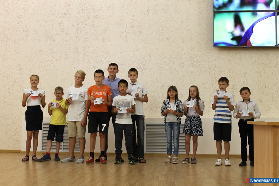 "   ".  400   -     -    