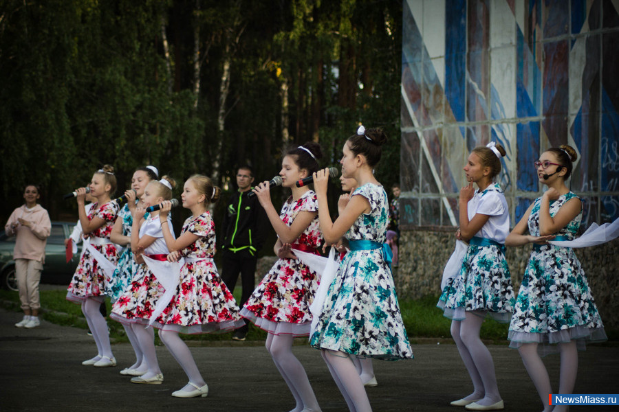      ,   .   -    -       ""