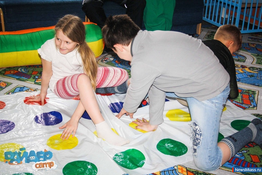 " " !.        " camp"