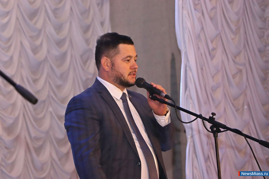 ,    ,   .          ""     