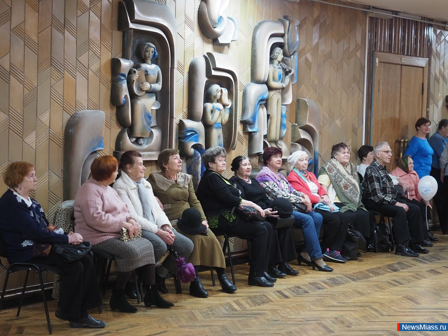 "���������� ������ ����� �����". � �������� ����� ������ ������������ �������� ����� ����� "���������"