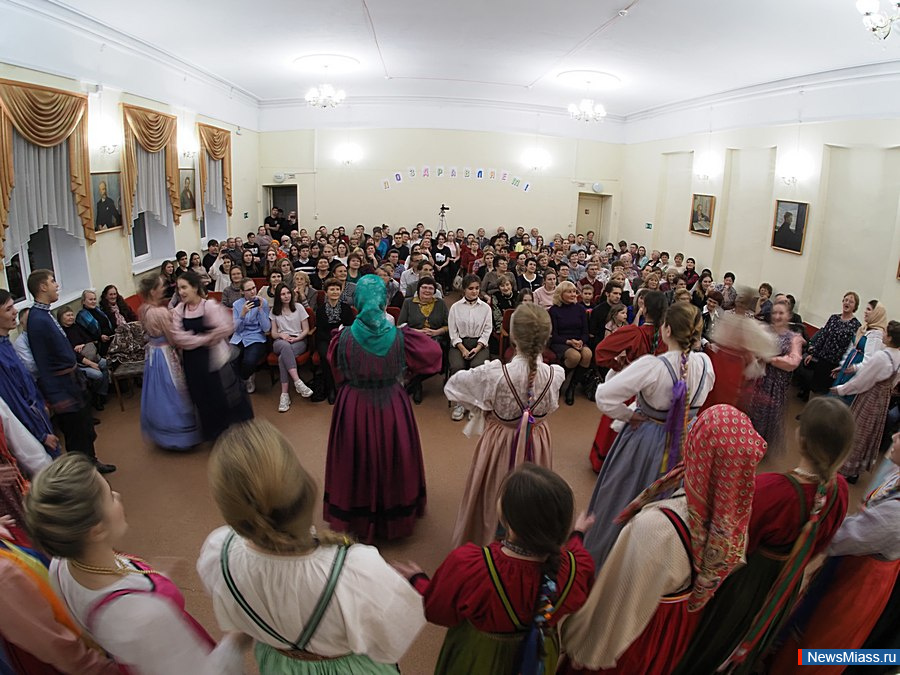 � ������ � ������� ��������. � ������ ������ �������, ����������� ������ ������� ��������� ��� � 2 � ������������ ������� �.�. �������