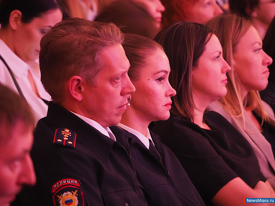 ����� � ��������. � ������ ���������� ������������� �����������, ����������� ��� ���������� ������� ���������� ���