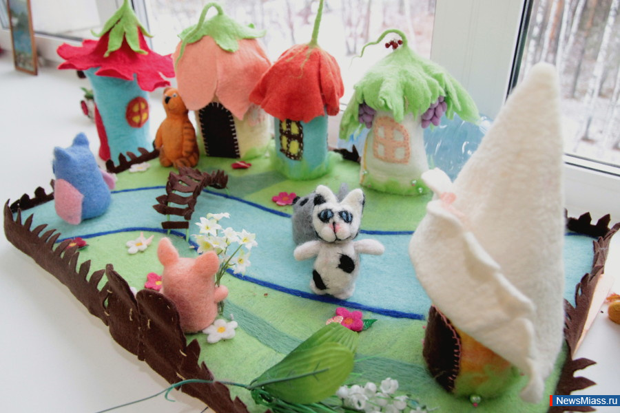  " 10.19"  .     IT-Cube      